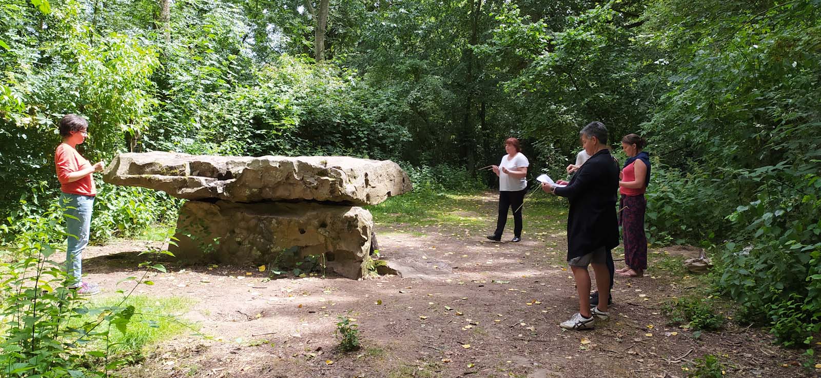 Dolmen-Pierre-chavatte-Hamel